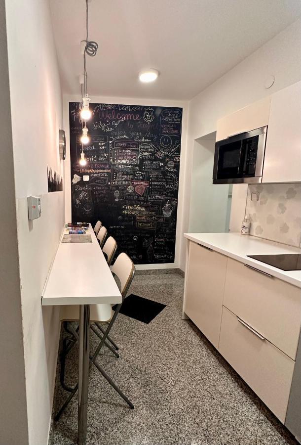 Smart Apartment Zagreb Buitenkant foto